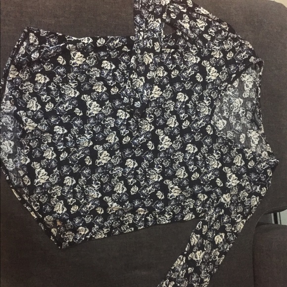 Simply Vera Verawang long sleeve blue/black floral - Picture 1 of 4